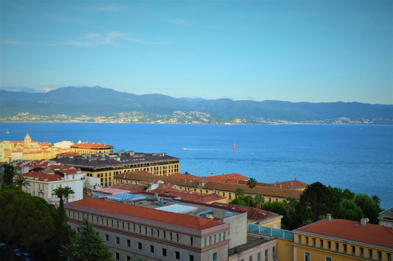 Grand T2 Standing Ajaccio Proche Centre Et Plages Vue Panoramique Parking Prive Exterior foto