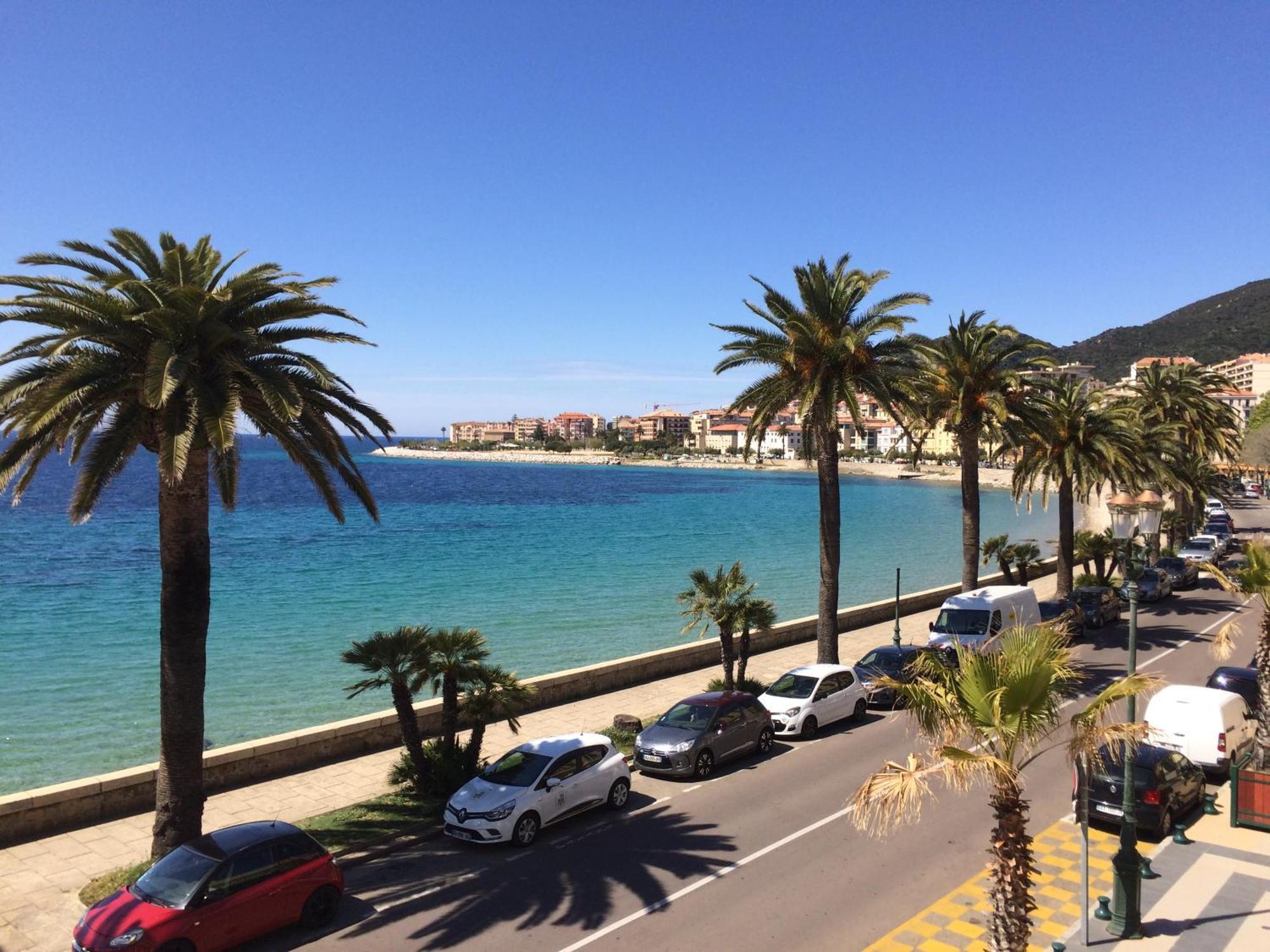 Grand T2 Standing Ajaccio Proche Centre Et Plages Vue Panoramique Parking Prive Exterior foto